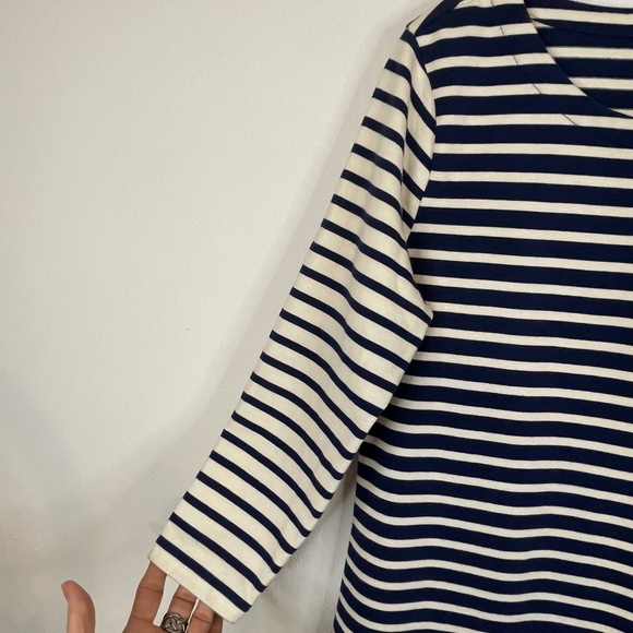 Vineyard Vines Navy Blue and White Mixed Stripe Knit Dress Size S - Picture 5 of 8